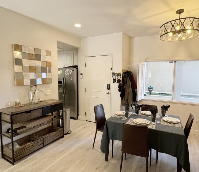 Photo - 3645 Cardiff Ave Unit 112