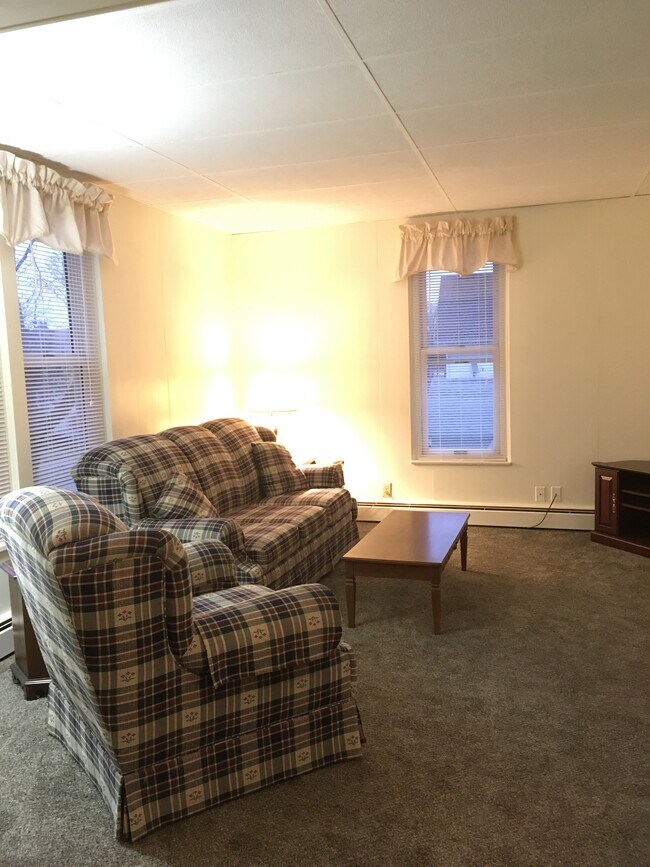 Photo - 221 Locust St Unit B