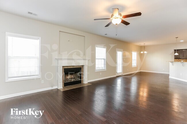 Photo - 7 Abington Ln