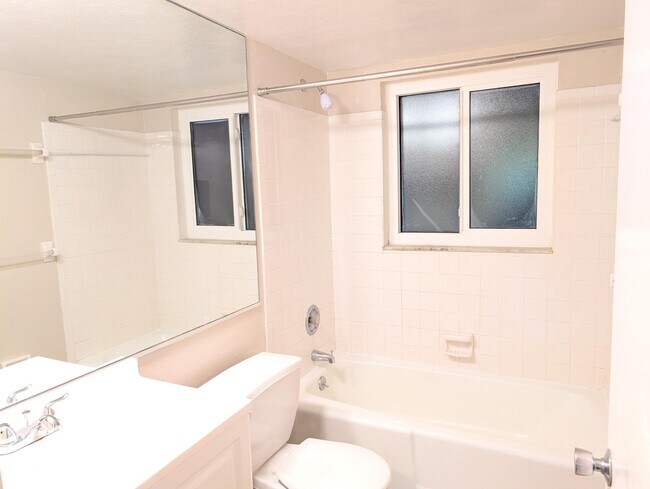 Photo - 3700 S Osprey Ave