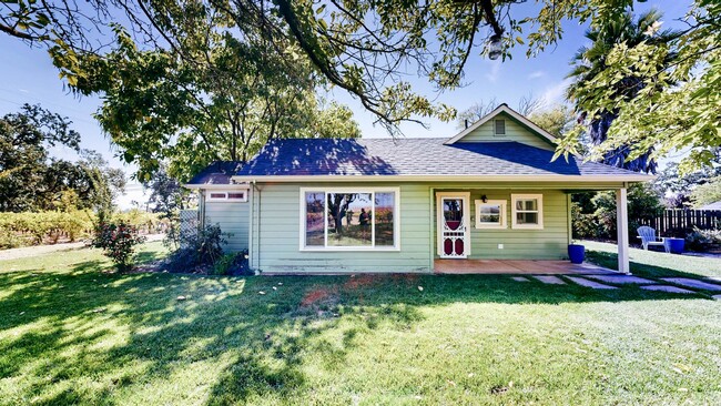 Photo - Country Charm Meets Vineyard Views! Two Be...