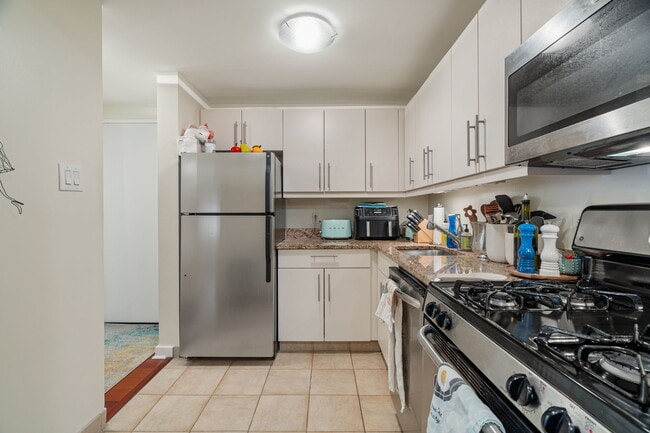 Photo - 225 S 18th St Unit 1016