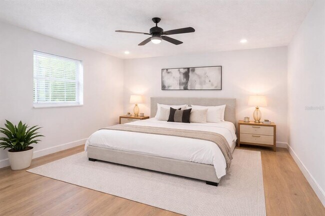 Photo - 5200 26th Ave N