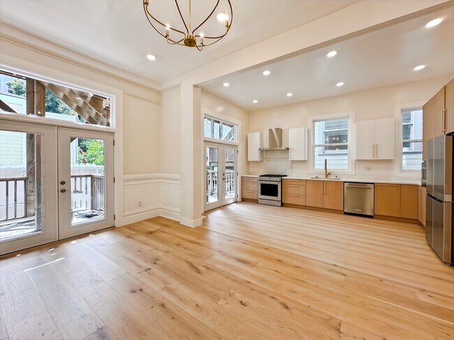 Spacious, Remodeled 4BR/2.5BA Victorian Fl... - Spacious, Remodeled 4BR/2.5BA Victorian Fl... Apartamento Unidad 1417 Golden Gate Avenue