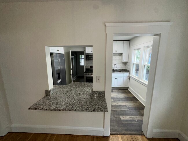 Photo - 10129 Nanford Rd