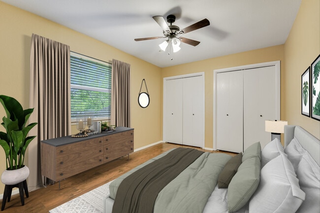 Photo - 1704 Waterloo Tr