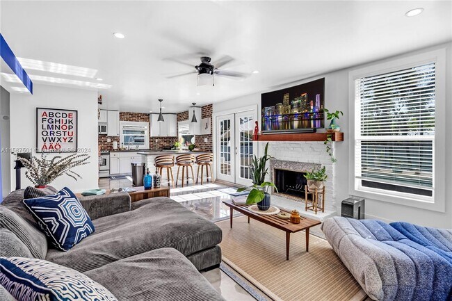 Photo - 2407 Cat Cay Ln