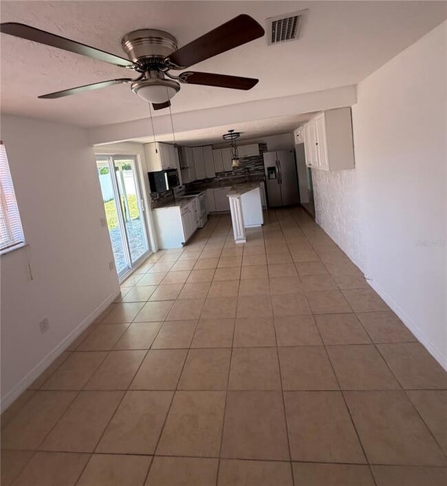 7619 Summertree Ln