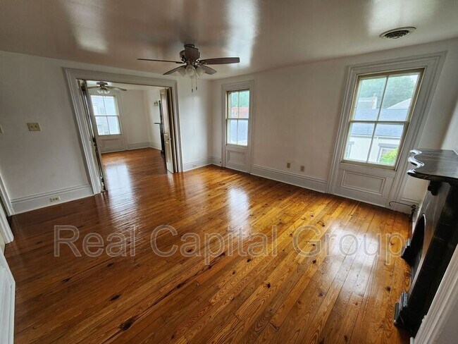 Photo - 511 6th Ave Unidad Apt 2