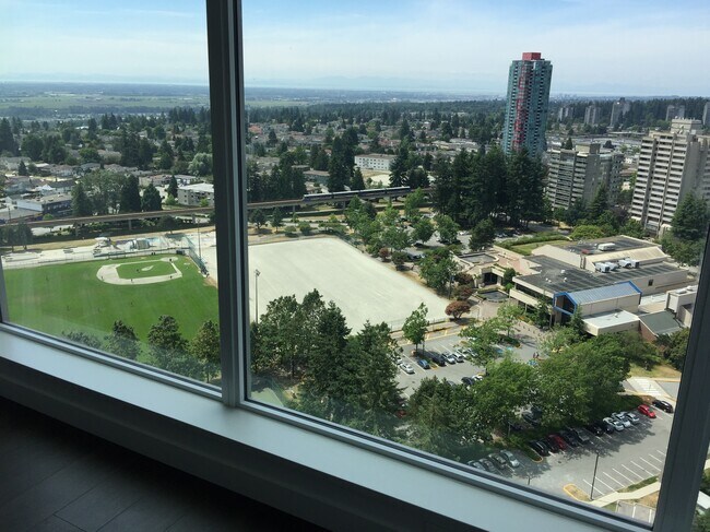 Photo - 6538 Nelson Av Unit 2906