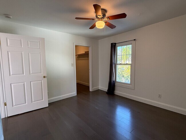 Photo - 1126 16th St N