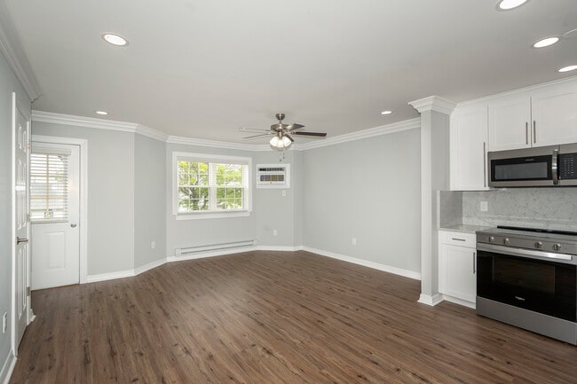 Photo - Fairfield Knolls at West Babylon