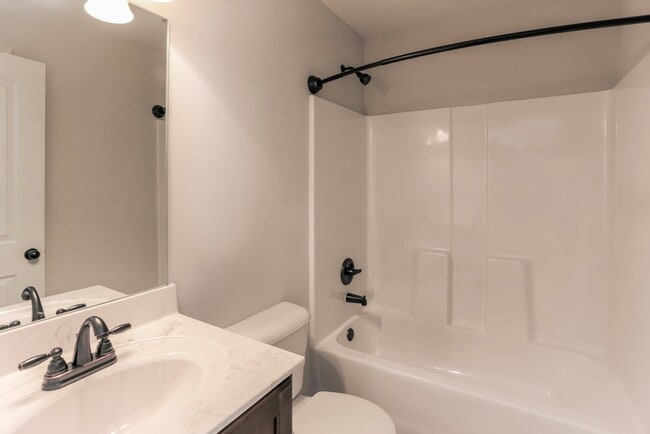 Photo - 1415 Chase Cv