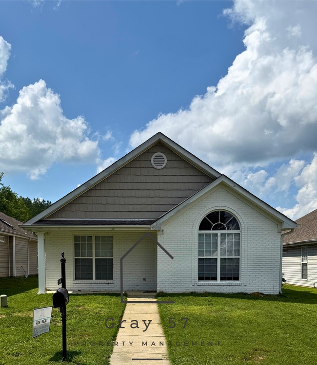 3 bed, 2 bath home in Calera - 3 bed, 2 bath home in Calera
