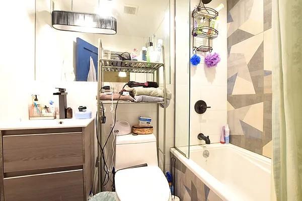 Photo - 3 bedroom in BROOKLYN NY 11221 Unit 1