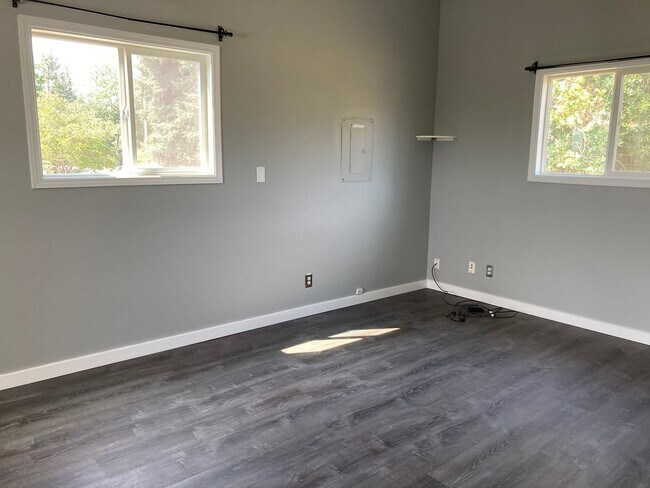 Photo - 3831 Duplex Ct SE Unit Duplex 3831  B