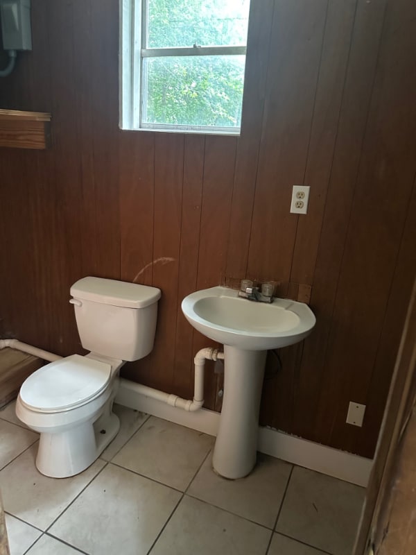 Photo - 2413 Ross Ave