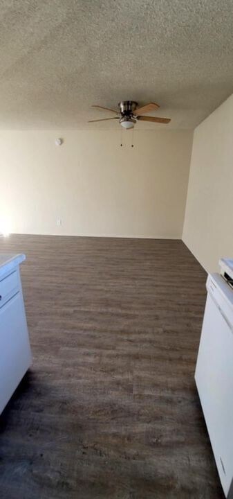 Photo - 17801 Sherman Way,