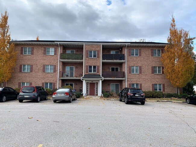 Photo - 327 N Pine Ave