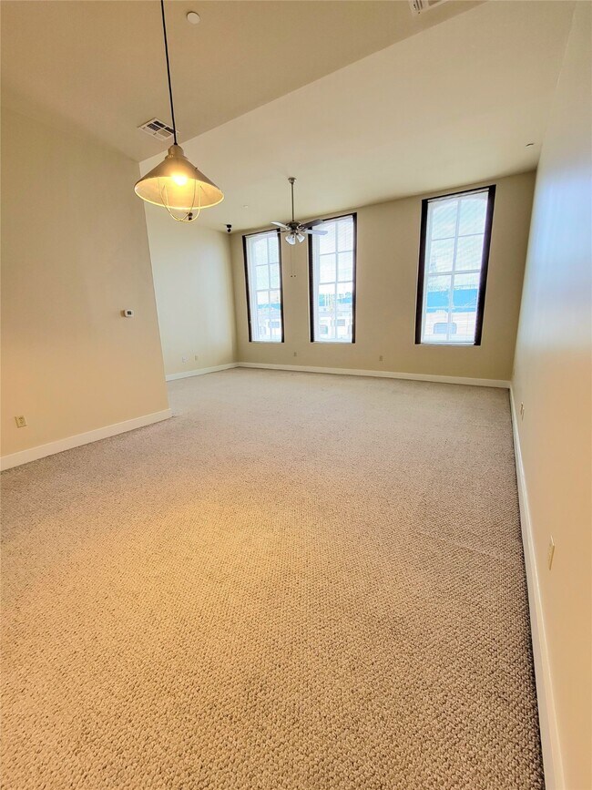 Building Photo - 2315 Harborside Dr Unit 201 Rental
