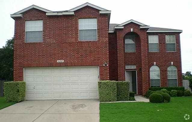 Building Photo - 8209 Swan Park Dr Rental