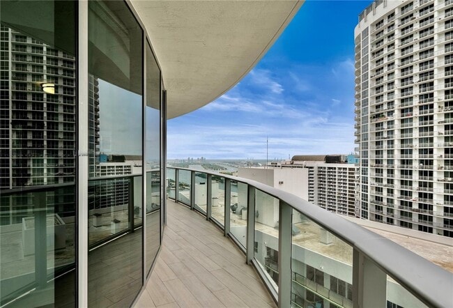 Photo - 1900 N Bayshore Dr Unit 3900