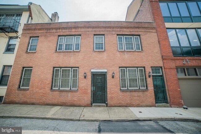 Photo - 1524 Waverly St Townhome