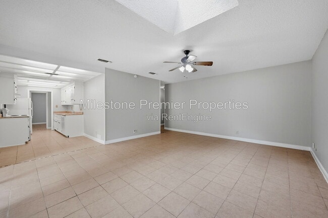 1312 Churchill Way W