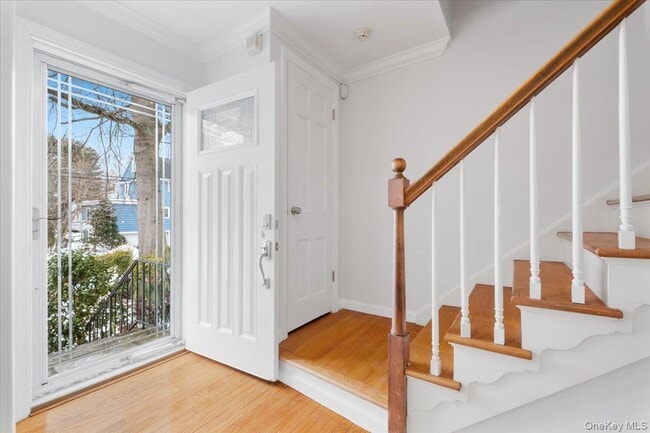 Photo - 182 Madison Rd