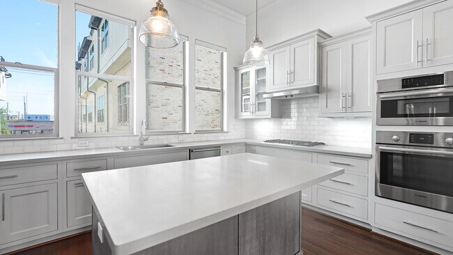Photo - 4018 University Grove St Townhome
