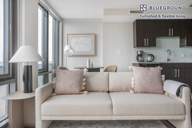 Photo - 3110 Mt Vernon Ave Unit FL11-ID873