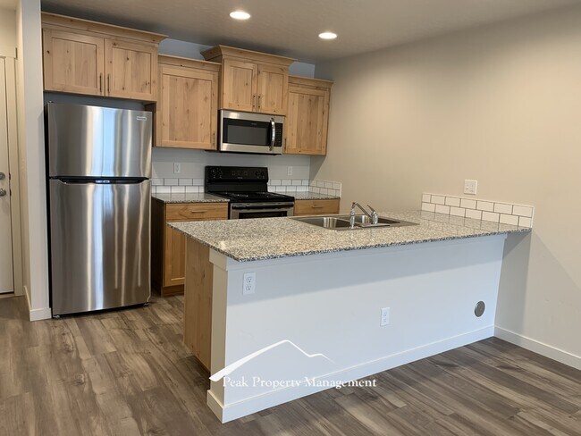 Photo - 424 W Orchard Ave Unit 2