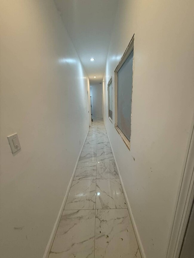 Photo - 246-04 Jericho Tpke Unit 1