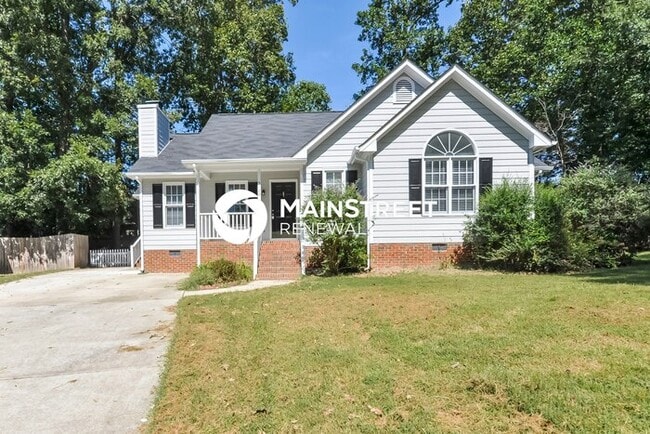 Building Photo - 3 Bedroom Pet-Friendly Home in Knightdale, NC with Main Street Renewal