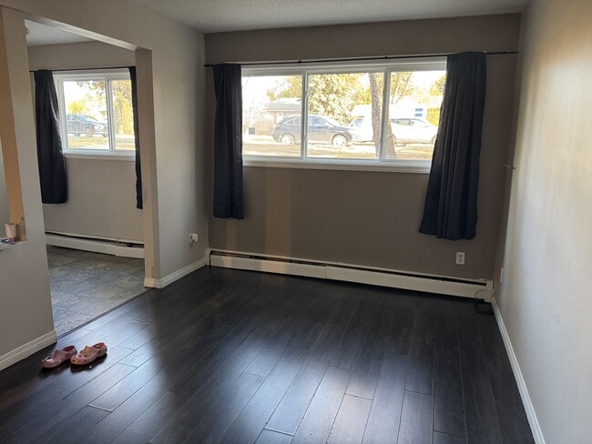 Photo - 9610-9149 149 St Unit 11