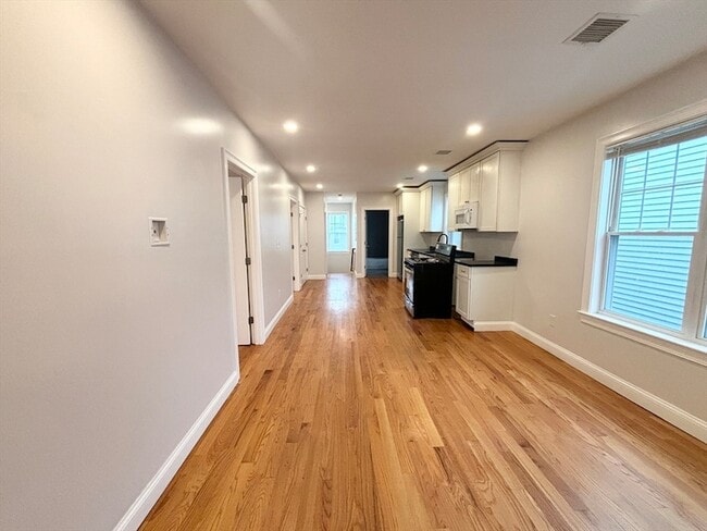 Photo - 156 Bow St Unit 2