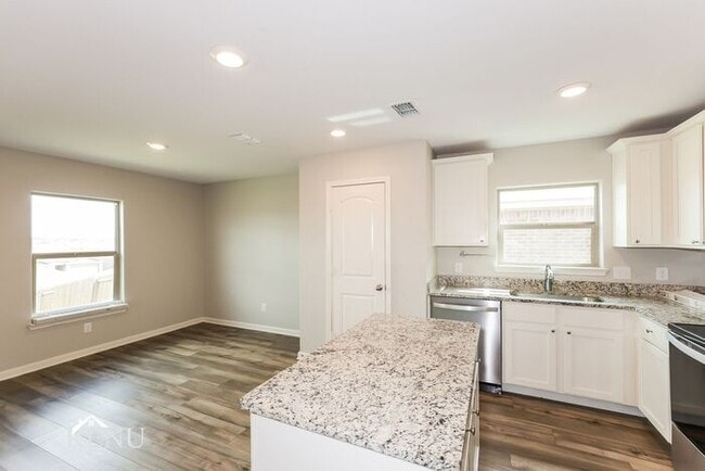 Photo - 178 Drifter Dr