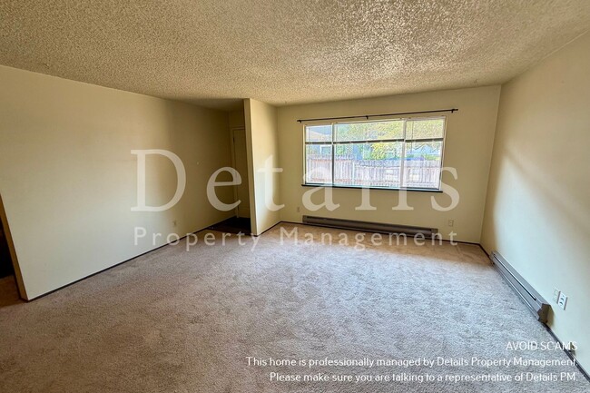 Photo - 2017 NE Pacific Ave