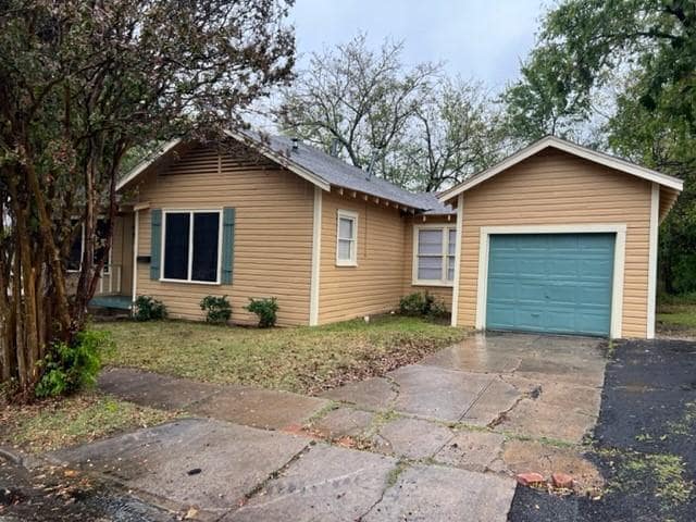 Photo - 1401 Ash St