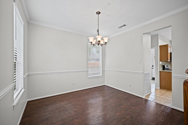 Photo - 7 Grey Birch Pl