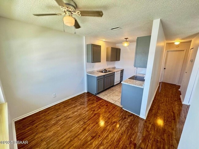 Photo - 840 Center Ave Unit 0980