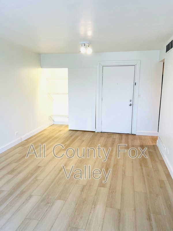 Photo - 1930 Kenilworth Cir Unit C