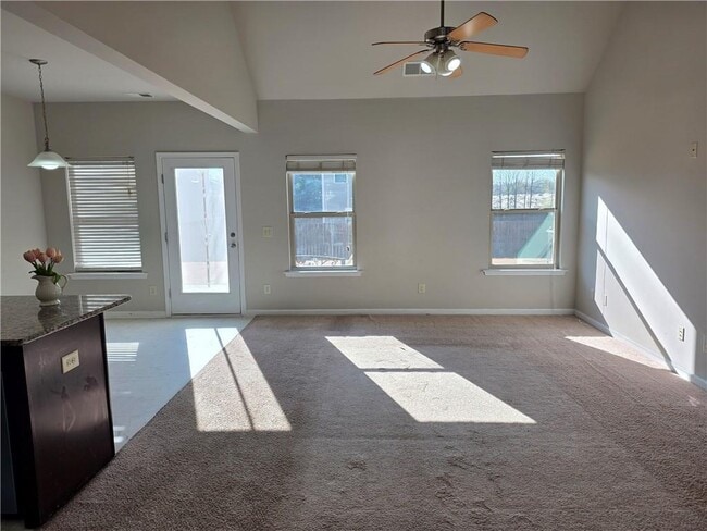 Photo - 46 Mercer Ln