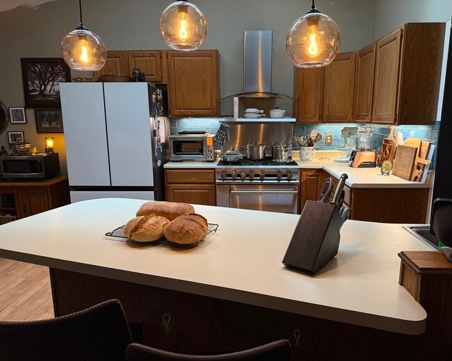 Photo - 4212 Lakeview Pkwy