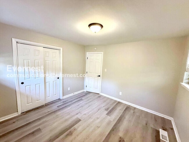 Photo - 7423 2nd Ave S