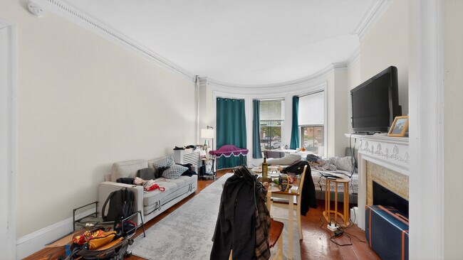 Photo - 1069 Beacon St Unit 2