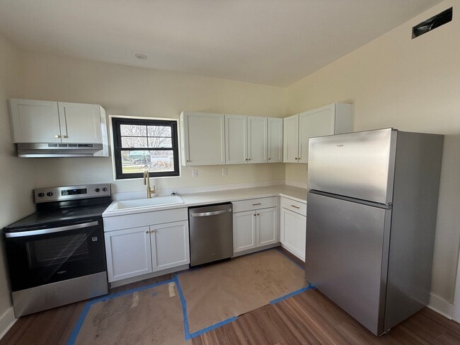 Photo - 345-347 W Penn St Unit 347 1/2 W Penn St