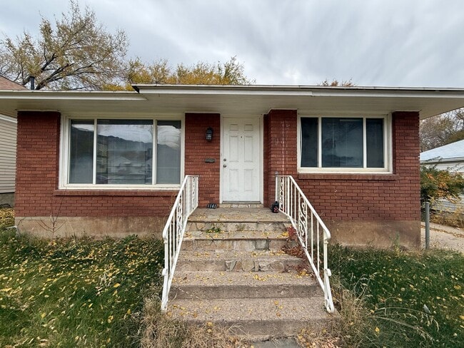 Building Photo - Scenic Home in the Heart of Ogden