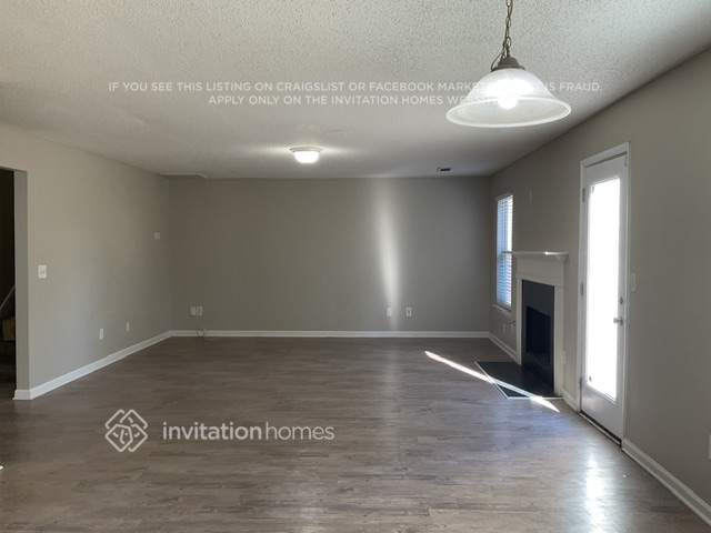 Photo - 3349 Amhurst Pkwy