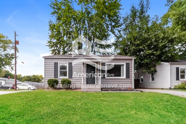 Building Photo - 1411 Francis Dr